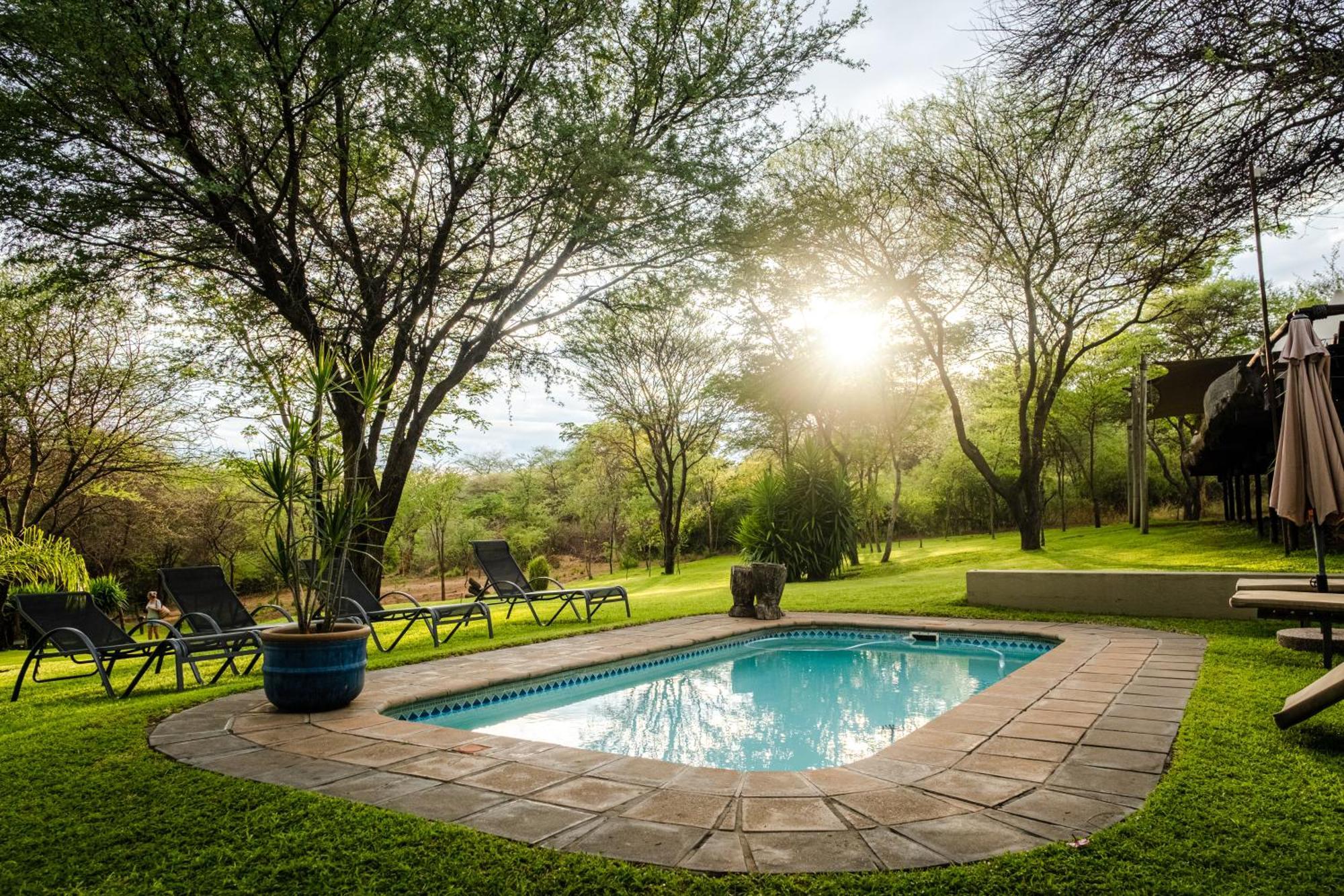 Taranga Safari Lodge Rundu Bagian luar foto