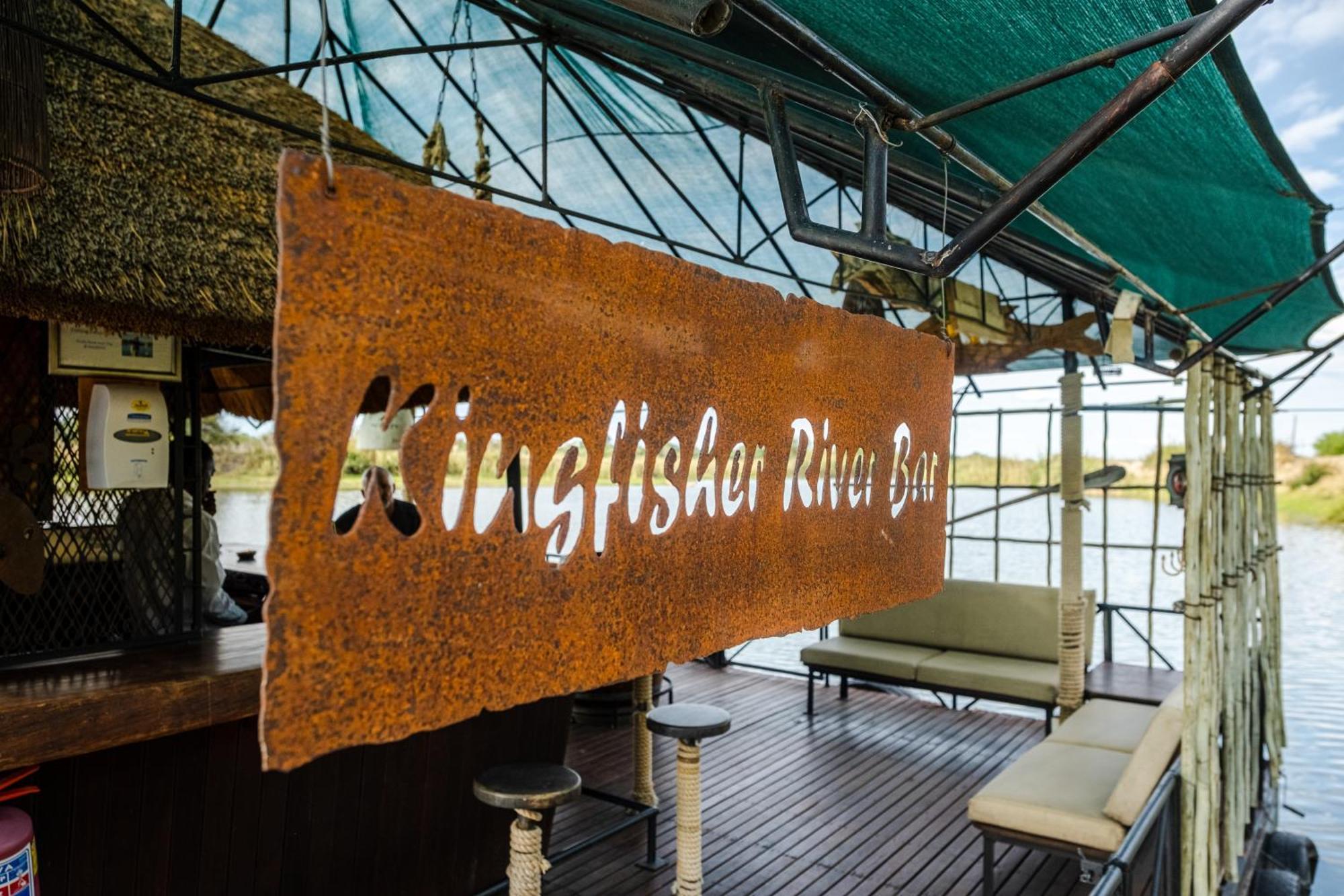 Taranga Safari Lodge Rundu Bagian luar foto