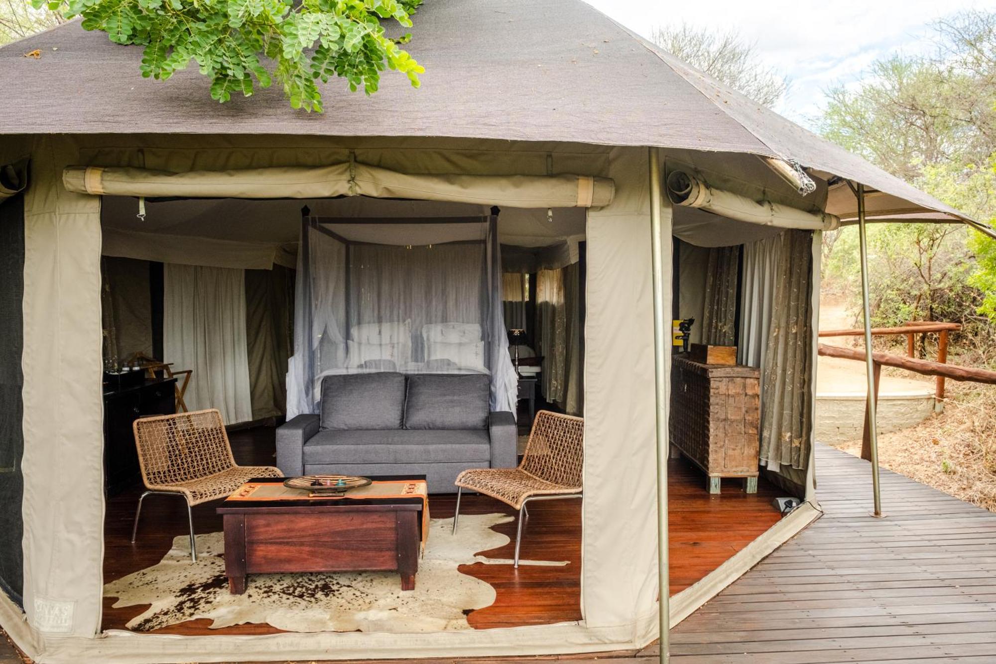 Taranga Safari Lodge Rundu Bagian luar foto