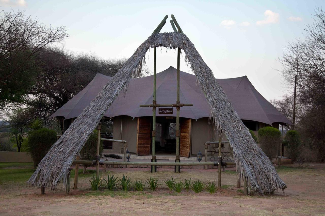 Taranga Safari Lodge Rundu Bagian luar foto