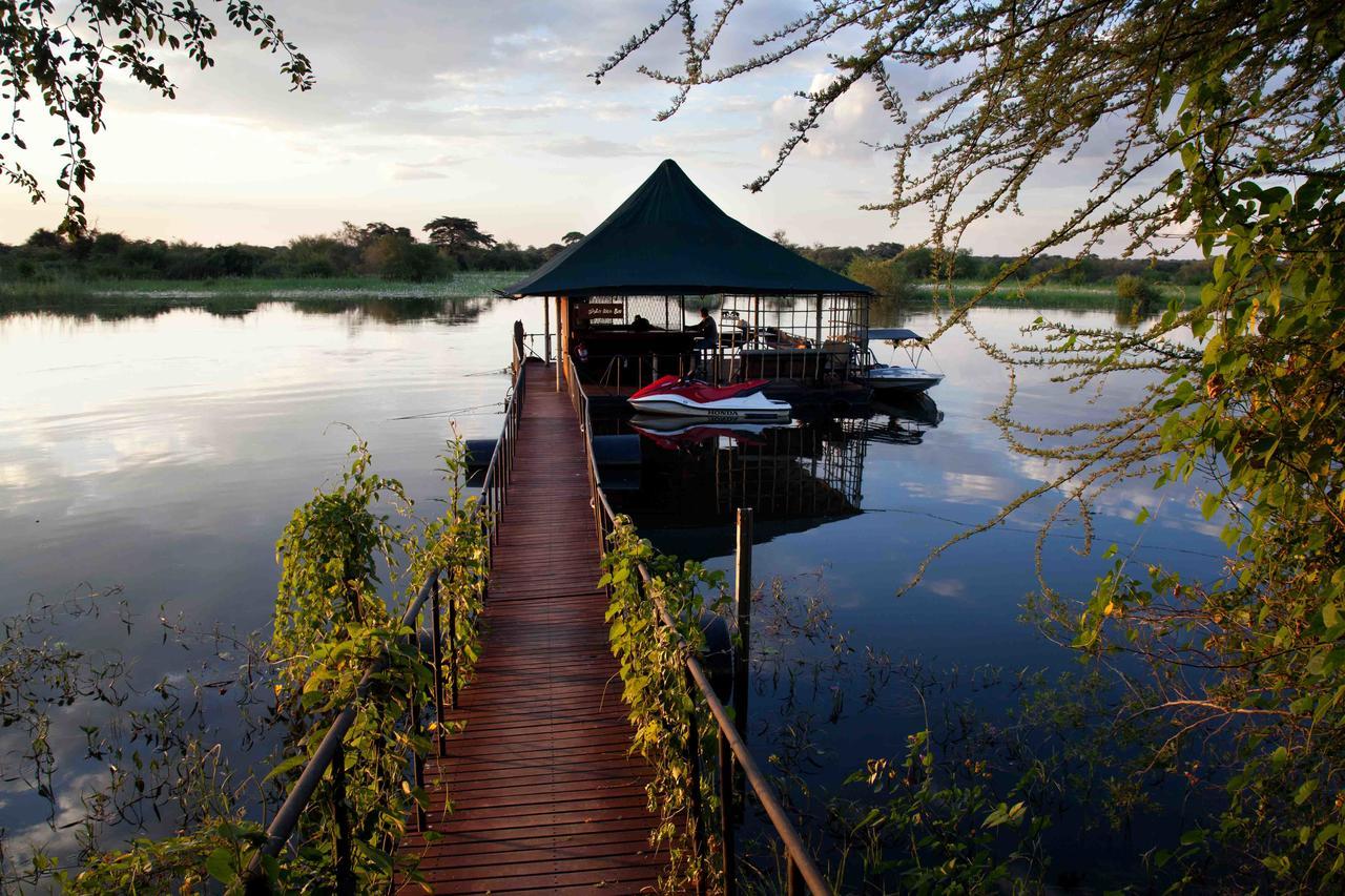 Taranga Safari Lodge Rundu Bagian luar foto